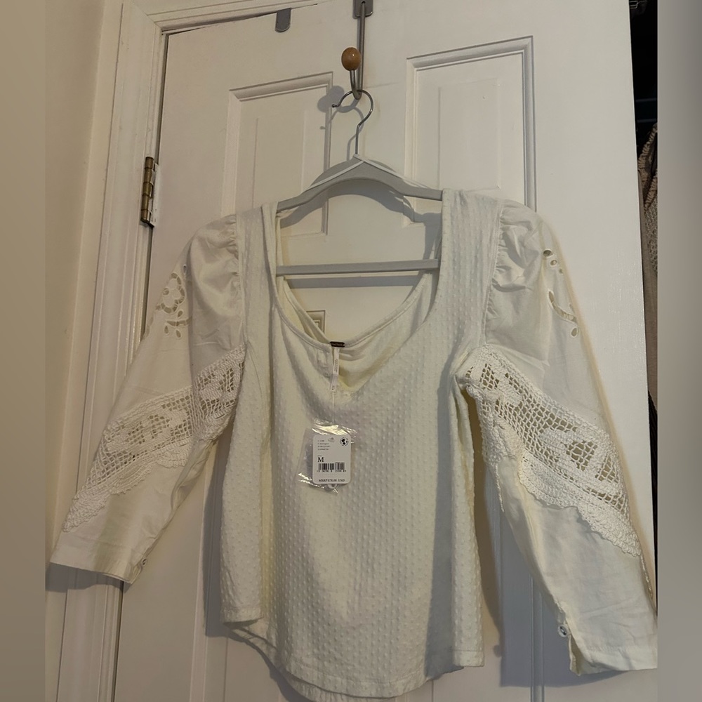 Free People NWT Lace detailed white top